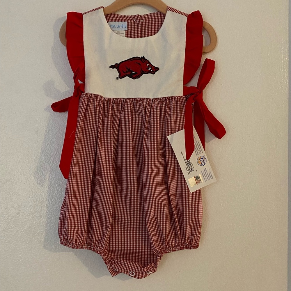 Viva La Fete Baby Girl Onsie 18 months